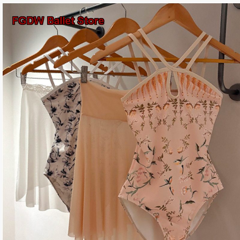 Pilates Yoga One - Baju Senam Wanita dengan Tali Spaghetti