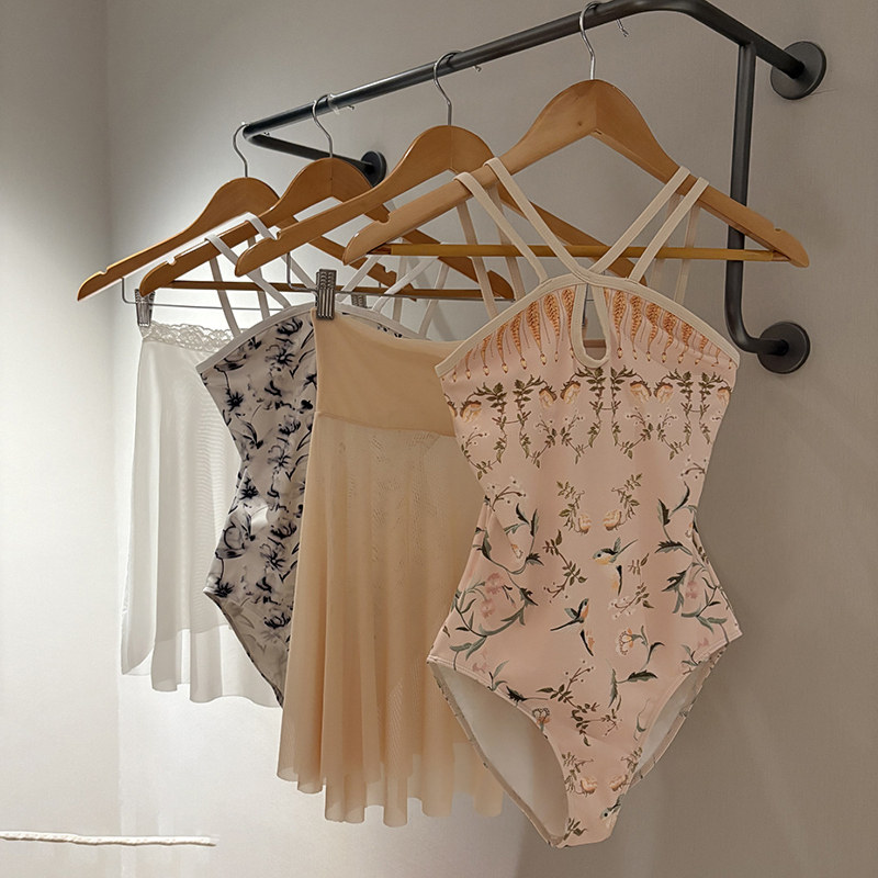 Baju Senam Wanita dengan Tali  - Pilates Yoga One ulasan dan harga